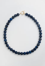 Load image into Gallery viewer, Lapis Lazuli Beaded Necklace Gold
