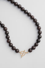 Load image into Gallery viewer, Garnet Beaded Necklace Gold
